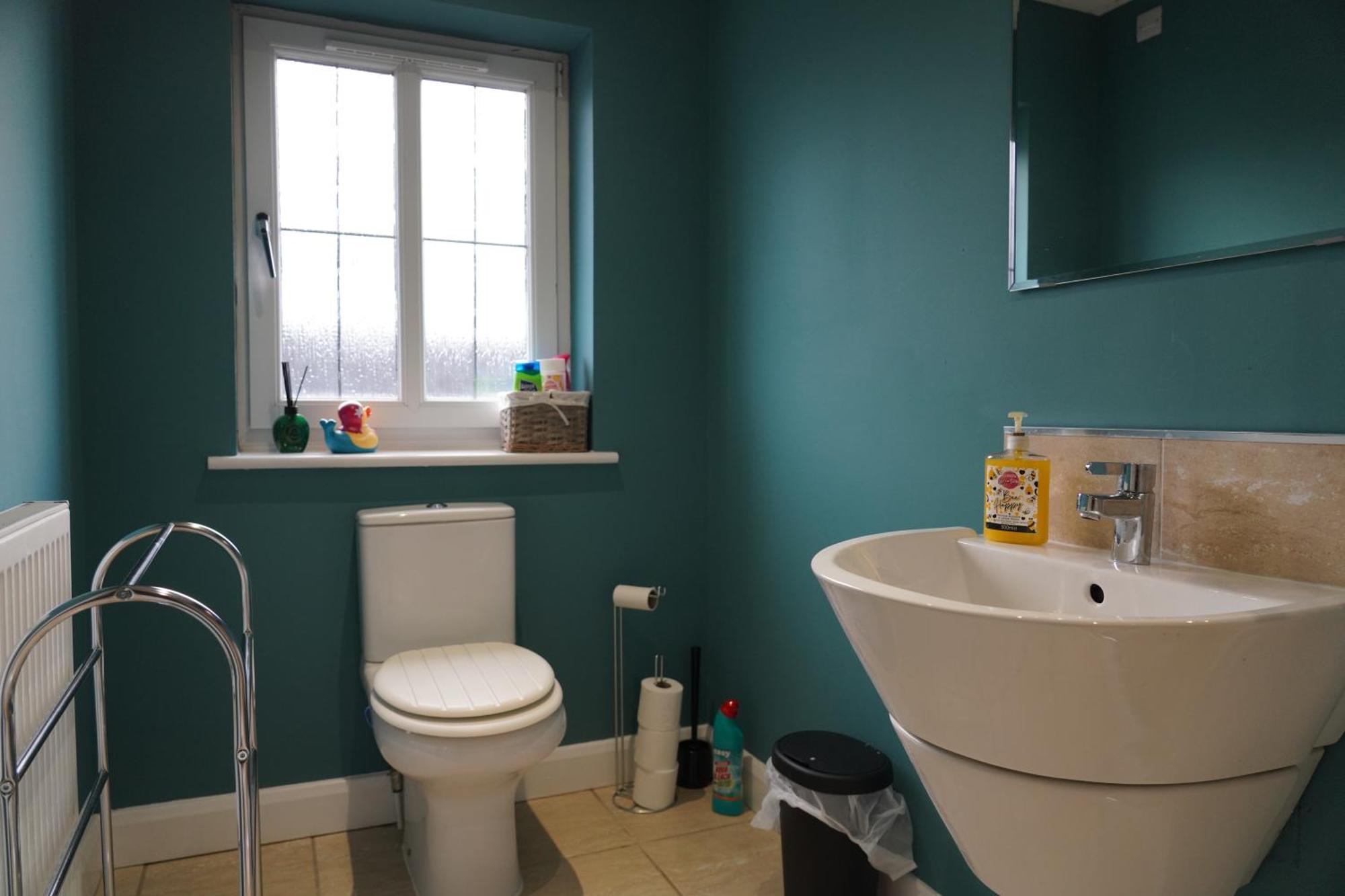 8 Double Beds In A 5 Bedroom House, Pets Welcome Epworth エクステリア 写真